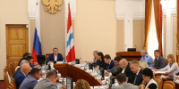 Виталий Хоценко представил Правительству Омской области участника президентской программы «Время героев» - Газета Правда севера
