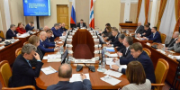 Виталий Хоценко провёл совещание по вопросам обновления инфраструктуры омских вузов и научных центров - Газета Правда севера