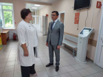 Омские медики предложили депутату Госдумы Игорю Антропенко разработать федеральную программу строительства жилья на селе